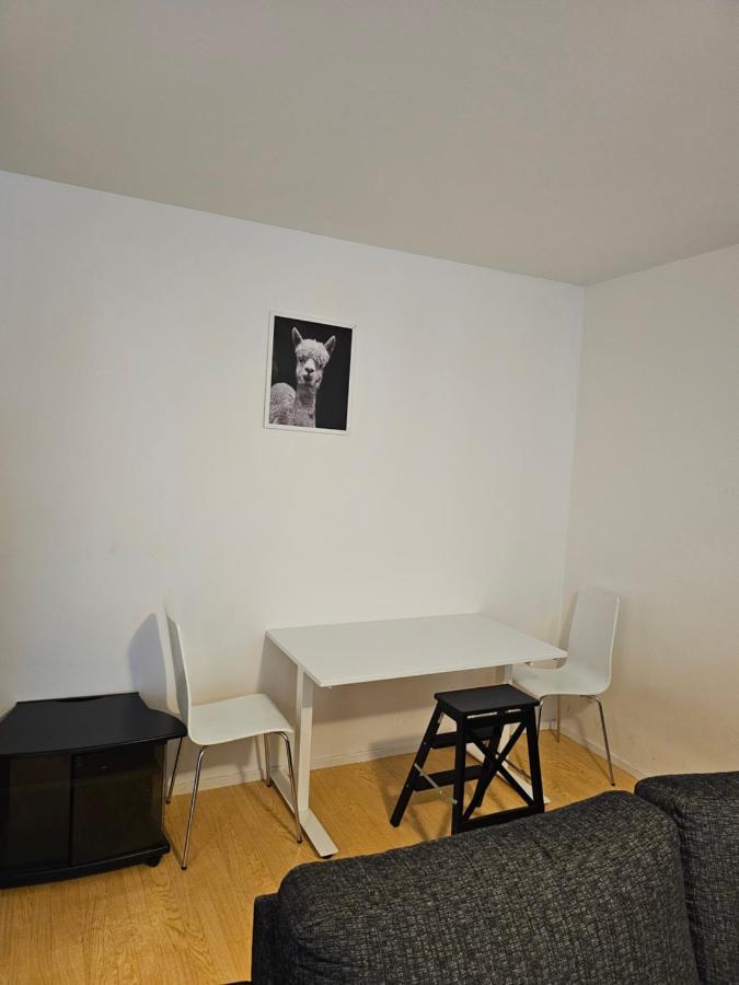 Comfortable 1 Bedroom Apartment In Helsinki Exterior foto